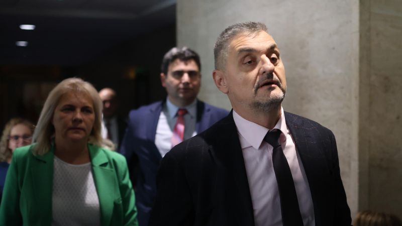 Кирил Добрев
