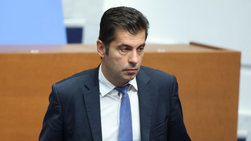 Кирил Петков