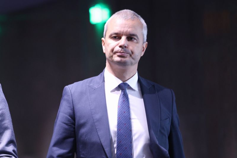 Костадин Костадинов в парламента