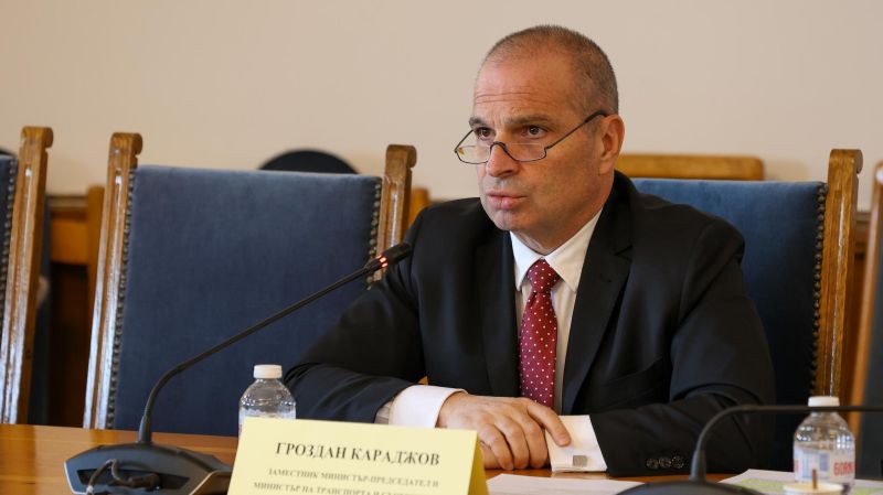 Гроздан Караджов, министър