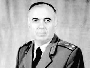 Милан Петров