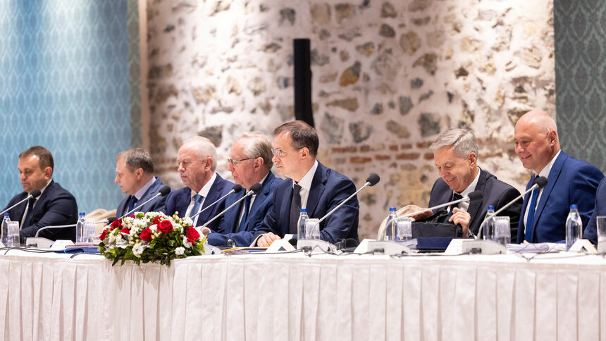 Руската делегация отново отхвърли искането за безусловно прекратяване на огъня