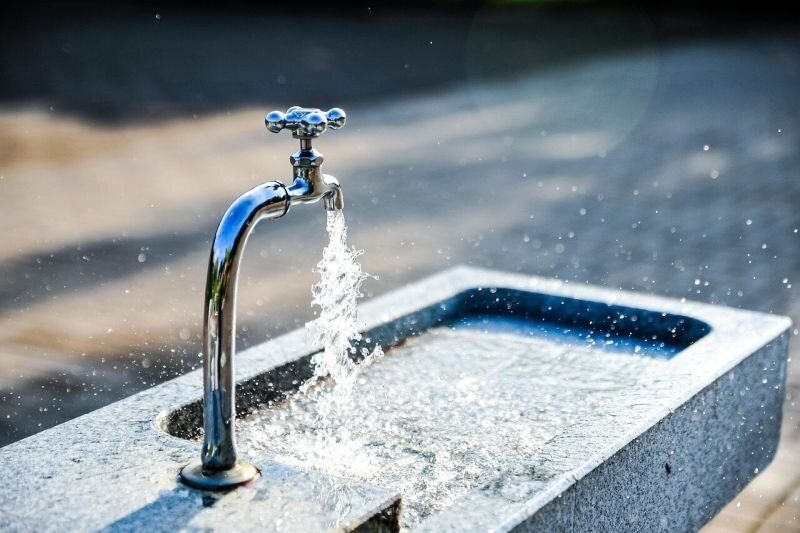 Вода