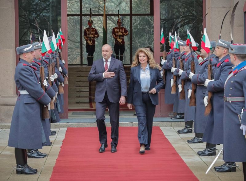 Румен Радев и Илияна Йотова﻿