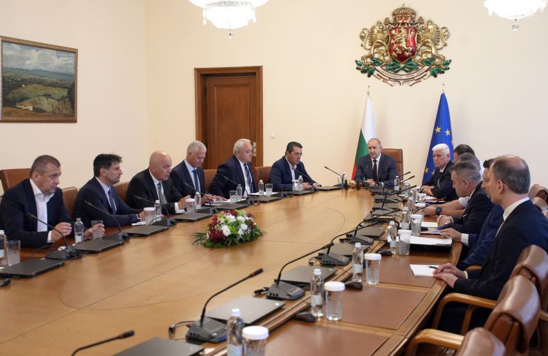 Работна среща в МС