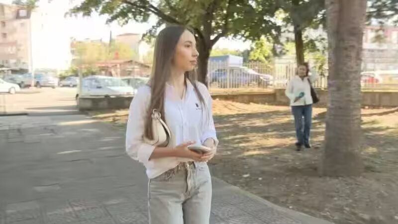 Ива Михайлова